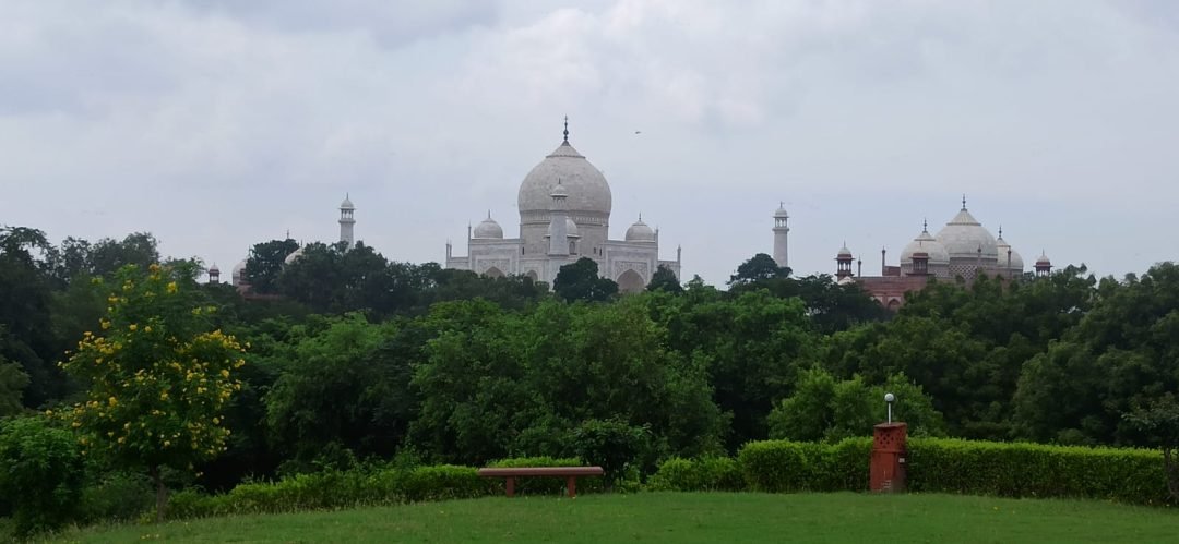 From Delhi: Taj Mahal Sunrise, Baby Taj & Agra Fort Day Tour From  ₹1,077 per person
